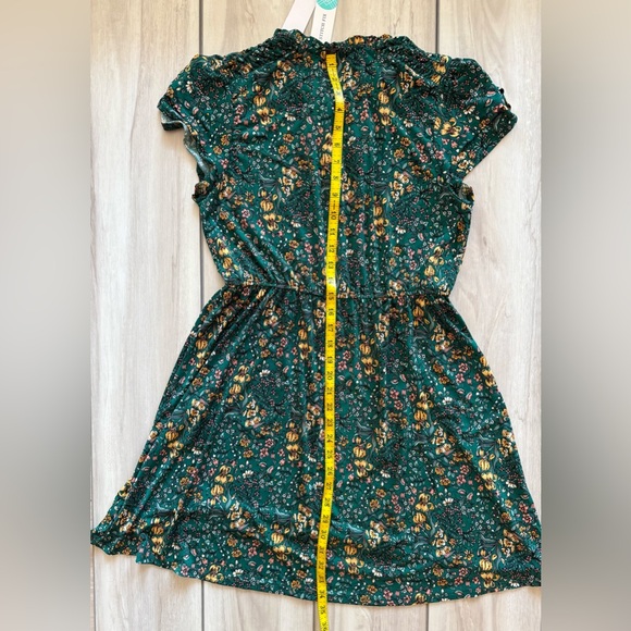 Kaileigh Genesis Knit Floral Tie Neck Dress Green Large Petite NWT STITCH FIX - Picture 4 of 6